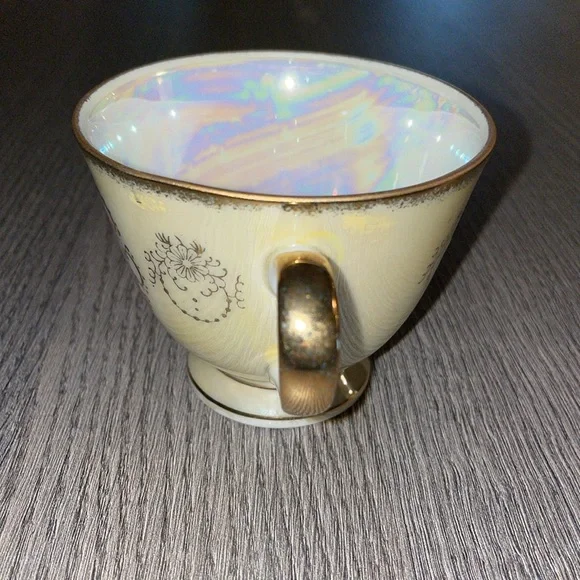 Antique tea cup and saucer - Picture 9 of 12